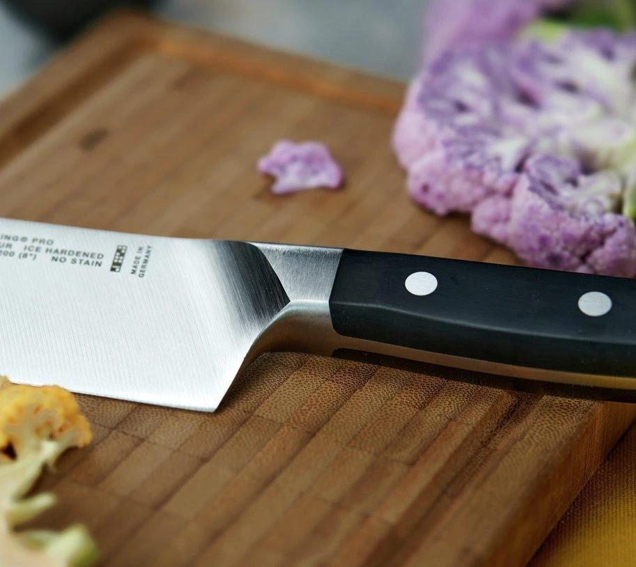 Zwilling 38408-141 Pro Cuchillo Santoku Con Borde Granton - Imagen 7